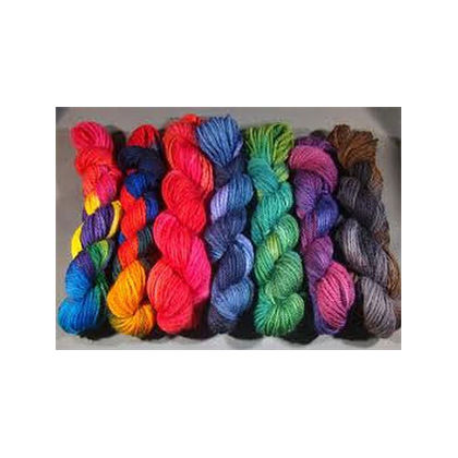 Dyed, For making fabric, 21 Micron,  100% Woolen